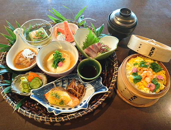 春季限定　花かご御膳